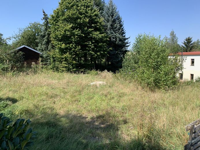 Teilerschlossenes Baugrundstück 872m² - positiver Bauvorbescheid - im Zentrum – 240815_GS_4_4_Zwickau_OT_Cainsdorf_001