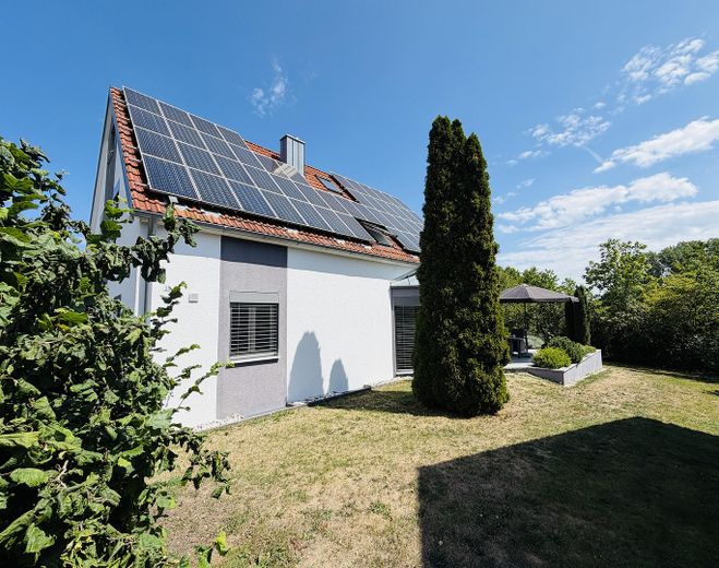 Freistehendes Einfamilienhaus - Ein Juwel, das seines Gleichen sucht! – Foto 4