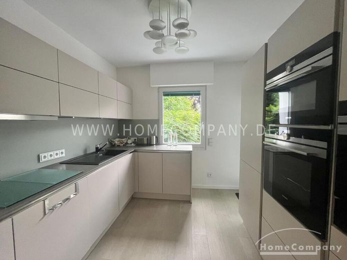 Exklusiv möblierte und ruhige Terrassenwohnung im Kölner Westen (Köln-Junkersdorf)! – fc7a9cfaf708f2a432aff935f8811c7158547b75.jpg