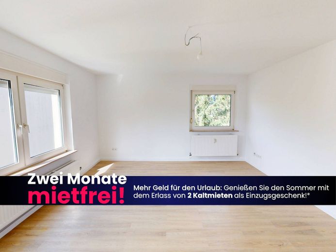 Uw vakantiegeld – 2 netto koude huren cadeau! Groot 3-kamerappartement met BALKON en op loopafstand van de Main-oever – Foto 1
