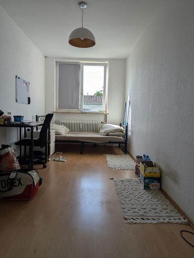 | Solide Rendite Nahe MIRA | Intelligenter 4-Zimmer-Schnitt mit Sonnenausrichtung | – Schlafen 3