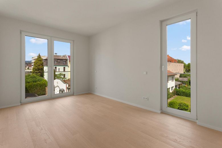 4-Zimmer-Wohnung mit hochwertiger Einbauküche und großem Balkon zu vermieten! – Schlafzimmer
