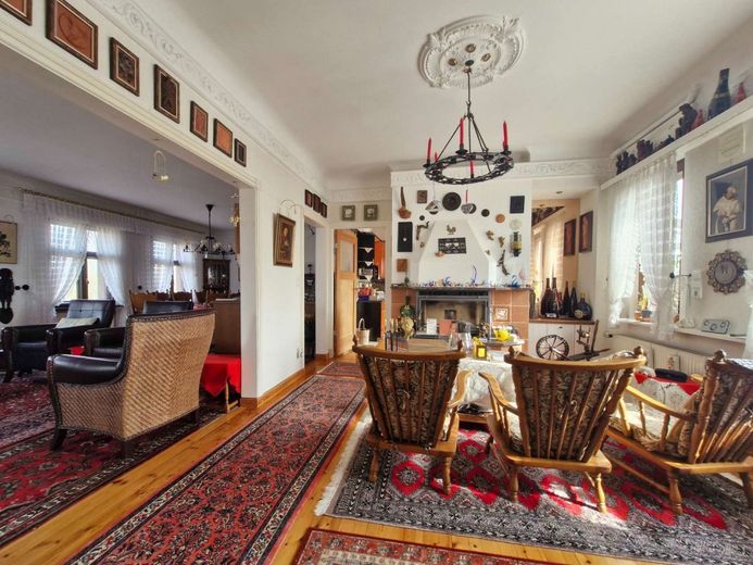 Stilvolle Landhausvilla - Wohnen mit Seele – offenes Kaminzimmer OG