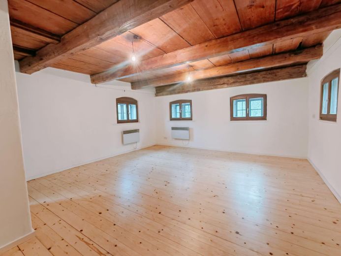 Historische Wassermühle am Lüßbach – einzigartiges Refugium auf 2.678 m² bei Berg – großzügiges Kinderzimmer 1.OG