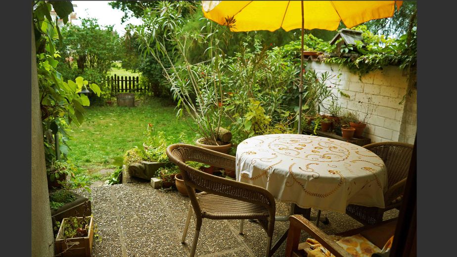Großes, helles Reihenendhaus mit Garten in Stutensee-Blankenloch – direkt bezugsfertig – 3_Terasse