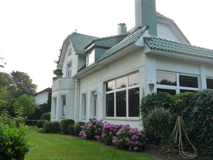 Haus am See und Baugrundstück am See in bester Wohnlage in 1.Seereihe,Seeblick,Villa am See,Kamin – Foto 3
