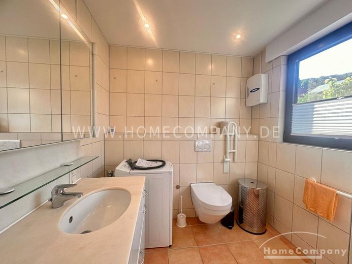 Helle Wohnung mit Terrasse in ruhiger Bungalow-Lage – Perfekt für Singles! – 9db3bd682b24c5b538ba90a30bfef7e39635dd88.jpg