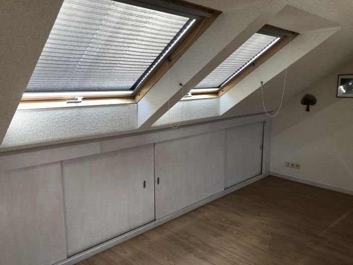 Twee-gezinswoning in een rustige woonomgeving – Dach Raum1
