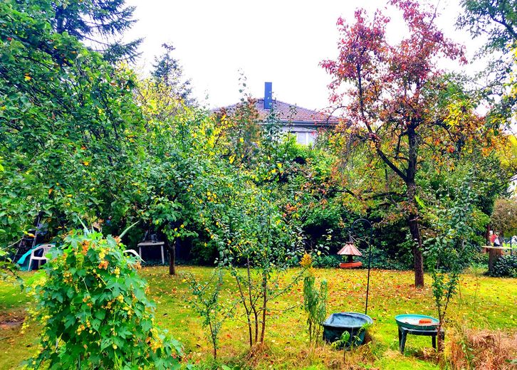 Grande giardino con casa a tre piani presso l’ippodromo di trotto Mariendorf, Berlino – Photo 2