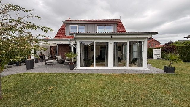 Einziehen & wohlfühlen: Modernisiertes Einfamilienhaus mit Wintergarten in Varel-Büppel – Foto 14