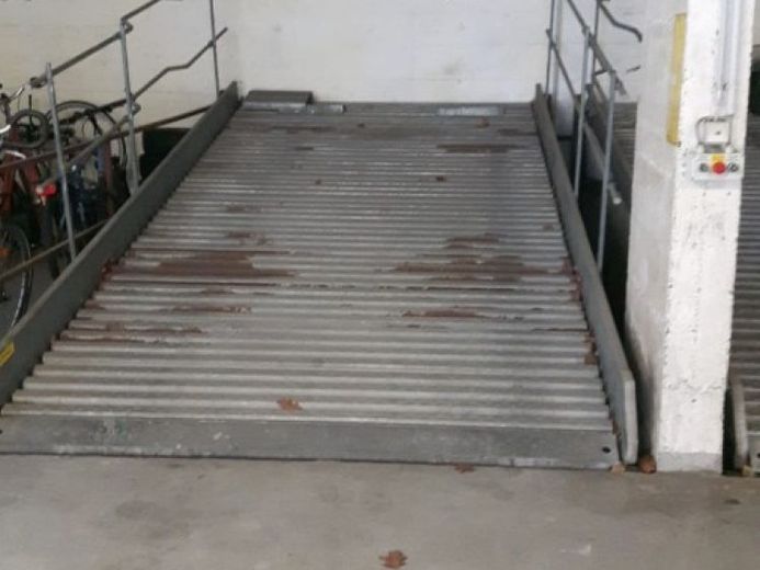 Zamykane miejsce parkingowe typu duplex w garażu podziemnym w Schwetzingen do wynajęcia – Zdjęcie 1