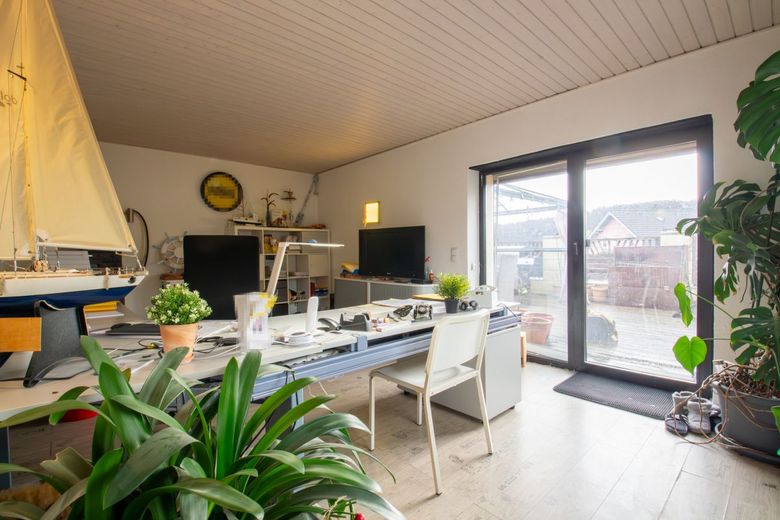 Knusperhäuschen auf dem Lande! – Büro
