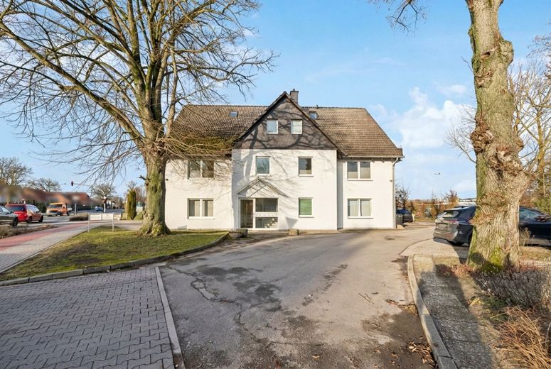 Attraktive Kapitalanlage: Vermietete Gewerbeeinheit in gefragter Lage, Stellplätze, Mietertrag – Ansicht Gehweg
