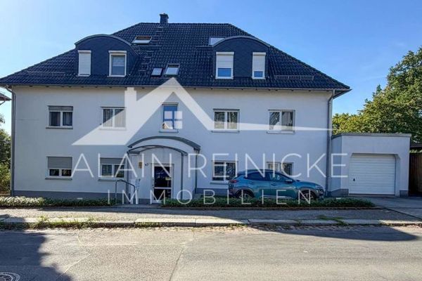 helle Wohnung mit Terrasse und Gartenanteil