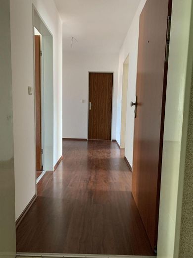 Eingang in die 3-Zi.-Wohnung  
