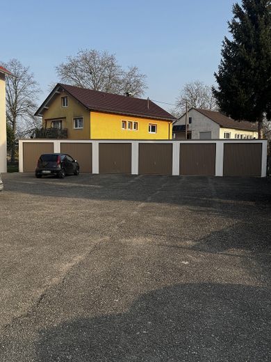 7-Familienhaus in guter Lage von Kippenheim – komplett renoviert - sichere Kapitalanlage – Foto 3