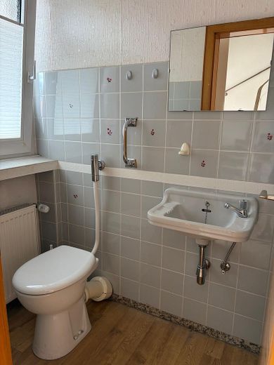 Porzione di bifamiliare a Beckum - create la vostra casa! – EG_Gäste-WC