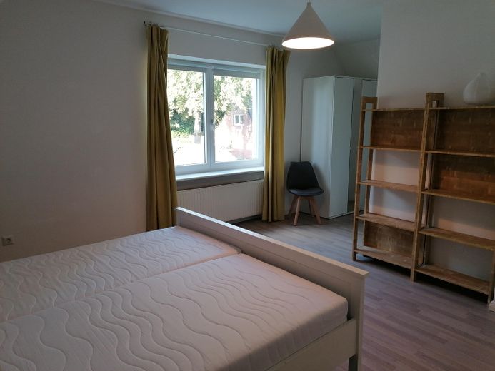 Großzügiges, helles Haus in ruhiger Wohnstraße (30km-Zone) in Pinneberg-Waldenau. – SchlafZimmer-OG-3a