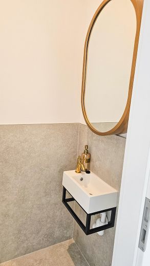 Exklusiv #Provisionsfrei# Neubau Dachgeschoss Wohnung vollmöbliert mit Dachterrase – फोटो 13