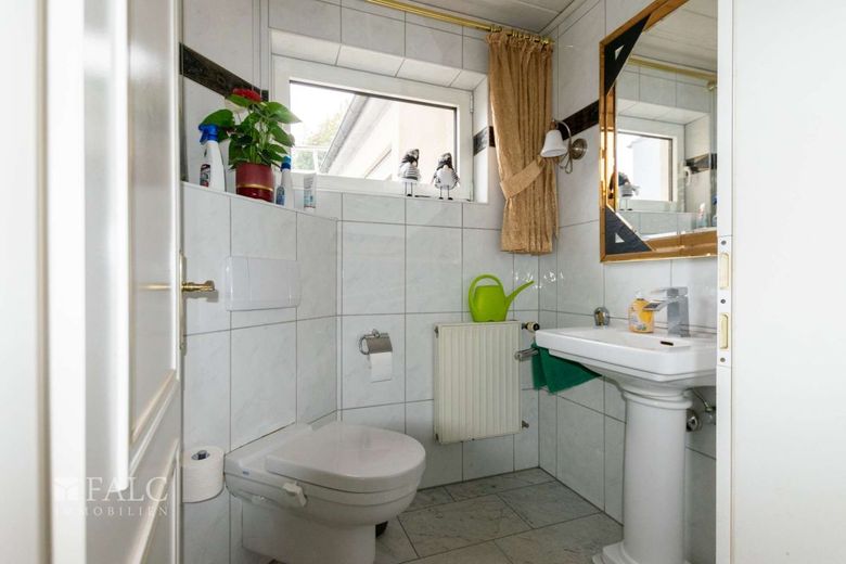 Mehr Raum fürs Leben - vielseitiges Zuhause mit Wintergarten und Einliegerpotenzial – EG - Gäste-WC