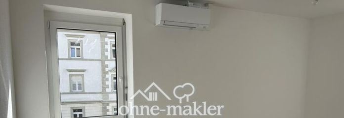 Vorankündigung: Neu sanierte 3 Zimmer Wohnung mit sonnigem Balkon, Aufzug, TG-Stellplätzen