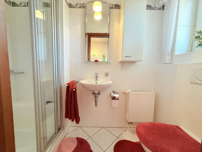 +++Provisionsfrei+++Wachendorf- flexibler  Bungalow aus 2005  zu verkaufen – GästeWC m. Dusche