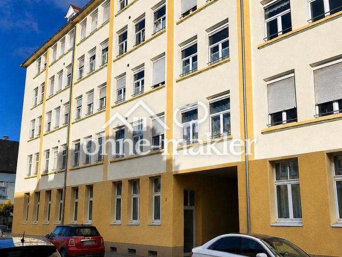 Wohnen mit Geschichte - großzügige 2-Zimmer Wohnung – Foto 1
