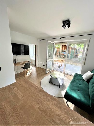 23509 HomeCompany Dresden Möbliert/Furnished 2-Zimmer Terrassenwohnung mit Gartennutzung in Dresden – Striesen max. 2 Personen – 59b29c0be4401e478908041dc570102c9e4a3cb1.jpg
