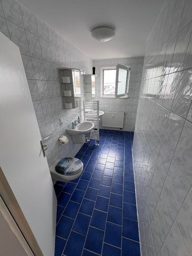 Bad - www.immobilien-heise.de
