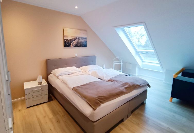 Schlafzimmer Foto 2 DG