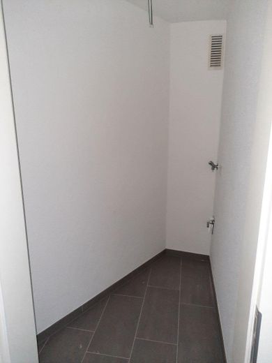 NEU - kernsanierte 3-Zimmer-Wohnung mit Balkon in Oberasbach ab 16.07.2026 – 20260326_072833