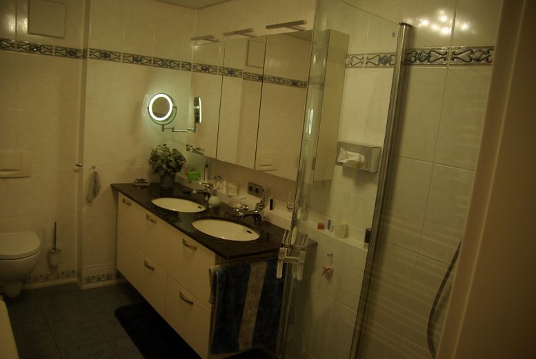 4 Zimmer Wohnung in Kernen – Bad