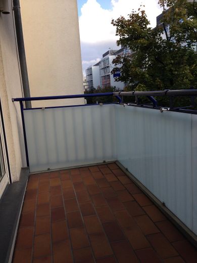 شقة أنيقة من غرفتين بالقرب من محطة مترو U3 آيدنباخشتراسه – Balkon