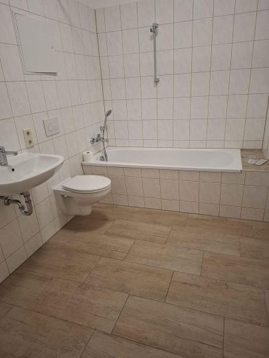 Neu Altstadt Wohnung mit Balkon 3Zimmer + – Bad