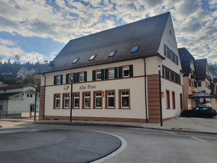 Büro/Gewerbe, Kanzlei, Praxis, Schulung, Handwerker, Handel im Zentrum von Altensteig – Seitenansicht