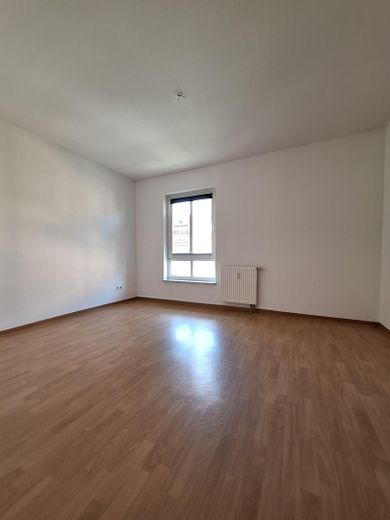 شقة رائعة من غرفتين في مجمع سكني مُعتنى به جيدًا – Schlafzimmer
