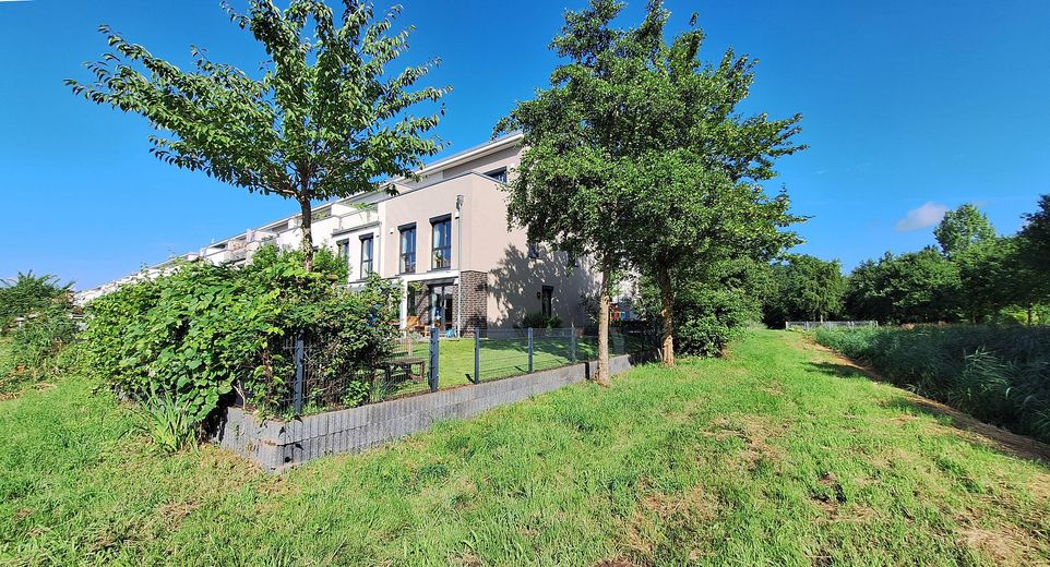 Panorama - Haus Südseite