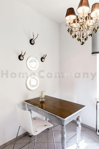 ***Bardzo ładne umeblowane mieszkanie 2-pokojowe w Monachium-Glockenbach – b0571a20e42c7a357a9be50d1c58fb65450e0707.jpg