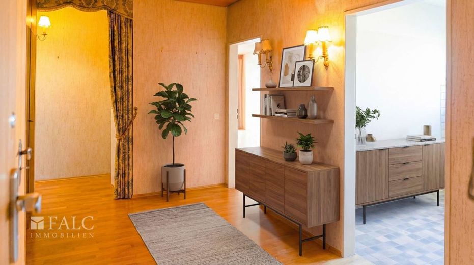 Eigentumswohnung mit viel Potenzial ! – Flur - Homestaging