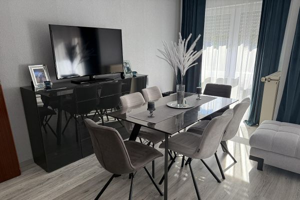 Großzügige 3-Zimmer-Erdgeschosswohnung in Eisenberg