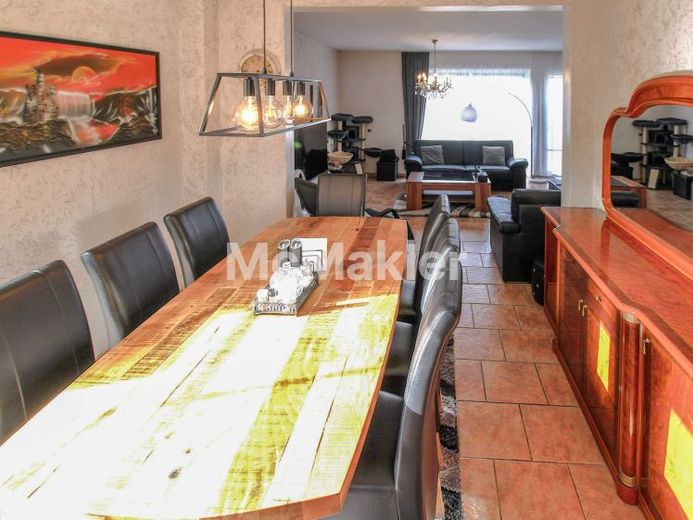 Heinsberg: Doppelhaushälfte mit Garage und großem Garten in familienfreundlicher Lage! – Foto 1