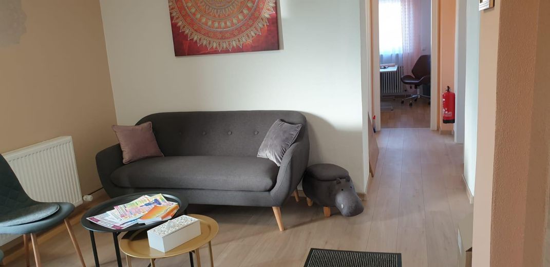 Kernsaniertes großzügiges Reiheneckhaus mit Einliegerwohnung und großem Garten – Foto 23