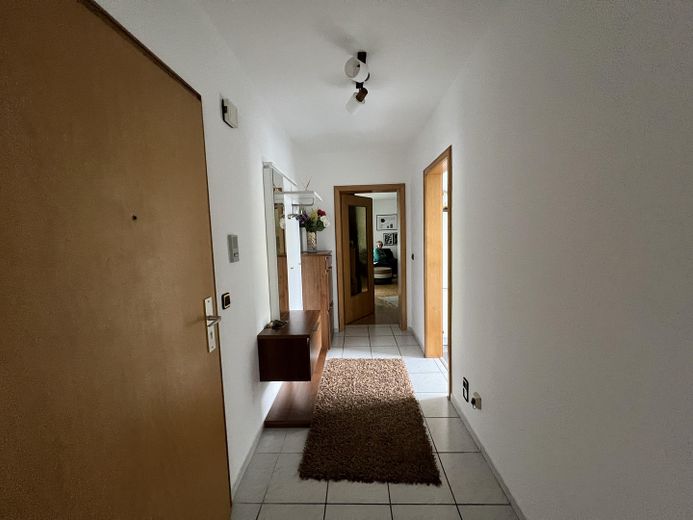3-Zi-Whg. in Bochum-Linden-City m. Balkon – Flur