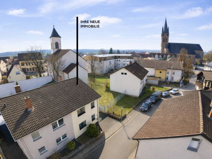 ATIK: Gepflegte Doppelhaushälfte in attraktiver Lage von Reilingen – Foto 1