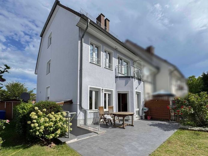 Familienglück in Großziethen – Reihenendhaus in ruhiger Lage außerhalb der Einflugschneise – Photo 1