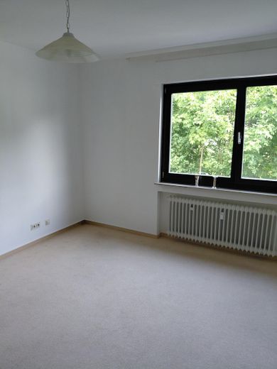 Şampanya havasında huzur vahası, komisyonsuz – Schlafzimmer