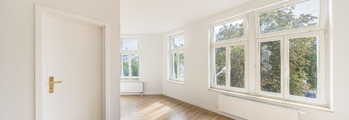 Şık bir şekilde yenilenmiş: Leipzig-Altlindenau’da 2 odalı daire – Wohnzimmer