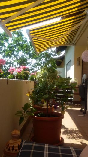 Balkon Richtung Sitzecke