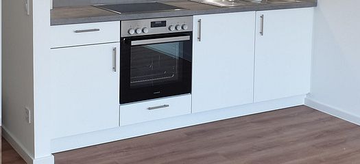 شقة من غرفتين في كمنات اعتبارًا من أكتوبر، بمعيار KfW 55 – Küche