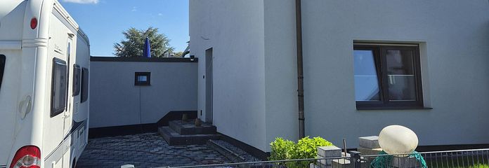 منزل متلاصق طرفي بحديقة جميلة ومرآب في غيلزنكيرشن-شافرات